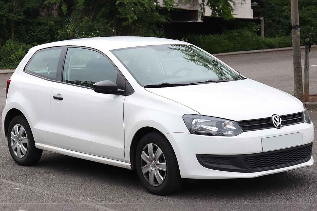 Volkswagen Polo S front right side 