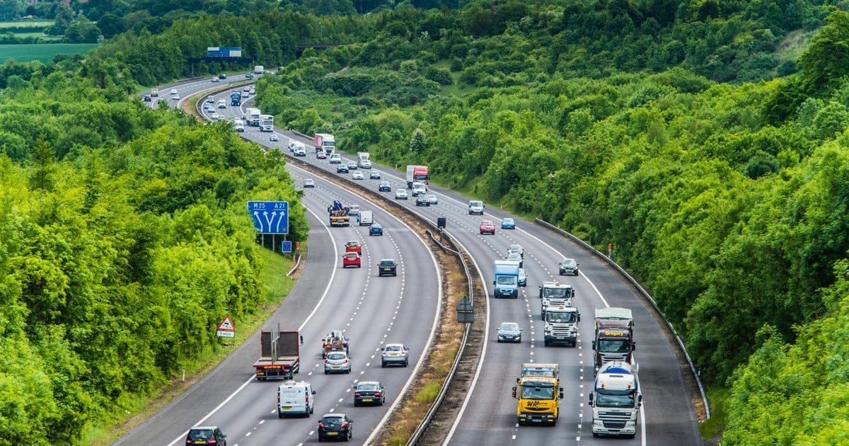 uk motorway m25 with cars